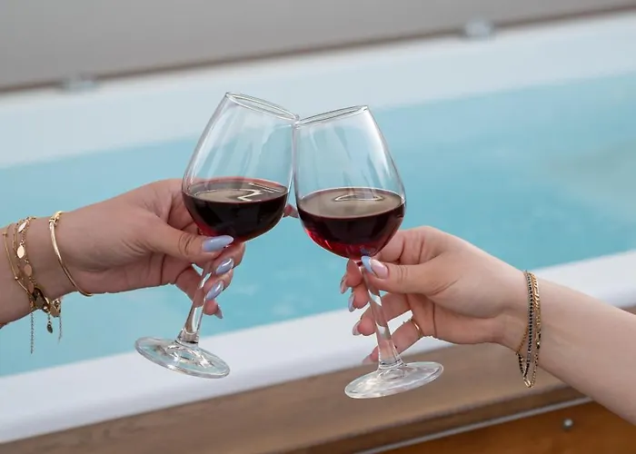 Pantheon Fasianos 公寓 纳夫普利翁