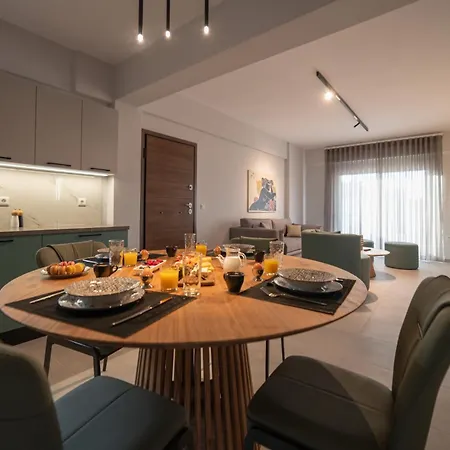 Pantheon Fasianos Appartement *
